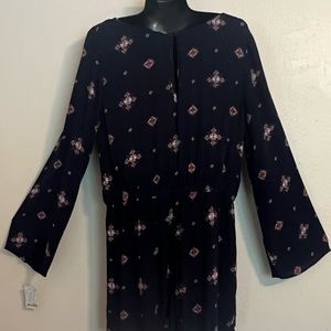 Mudd Dress. Size M. Soft against your skin & casual for many occasions.